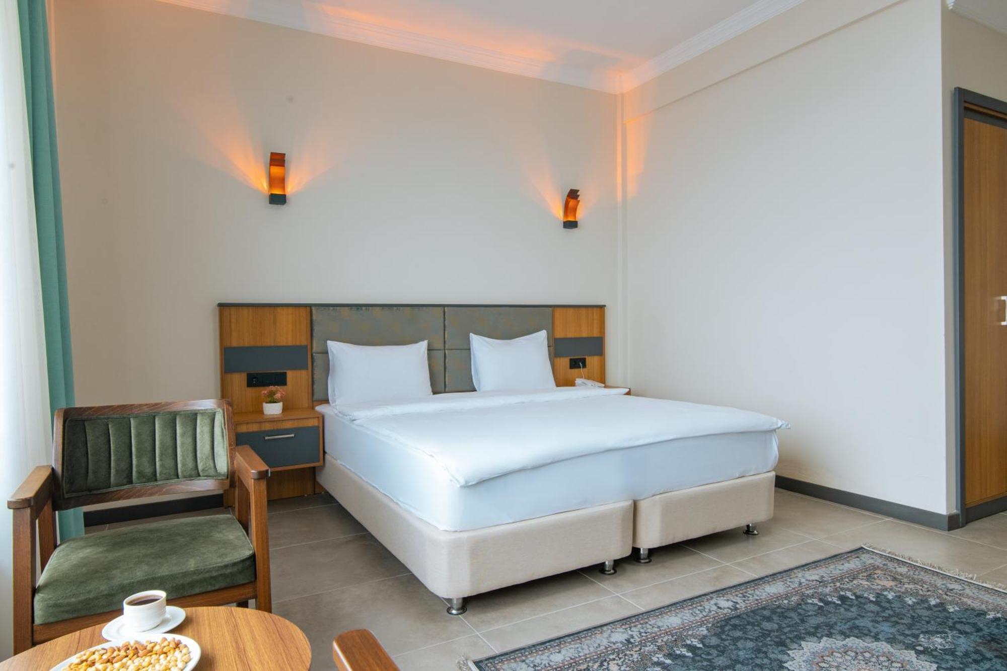 Fevzi Hoca Otel Trabzon Luaran gambar